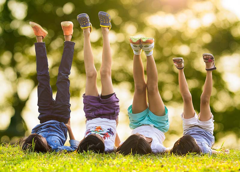 Betreutes Wohnen Tarpholz - Kids auf Wiese